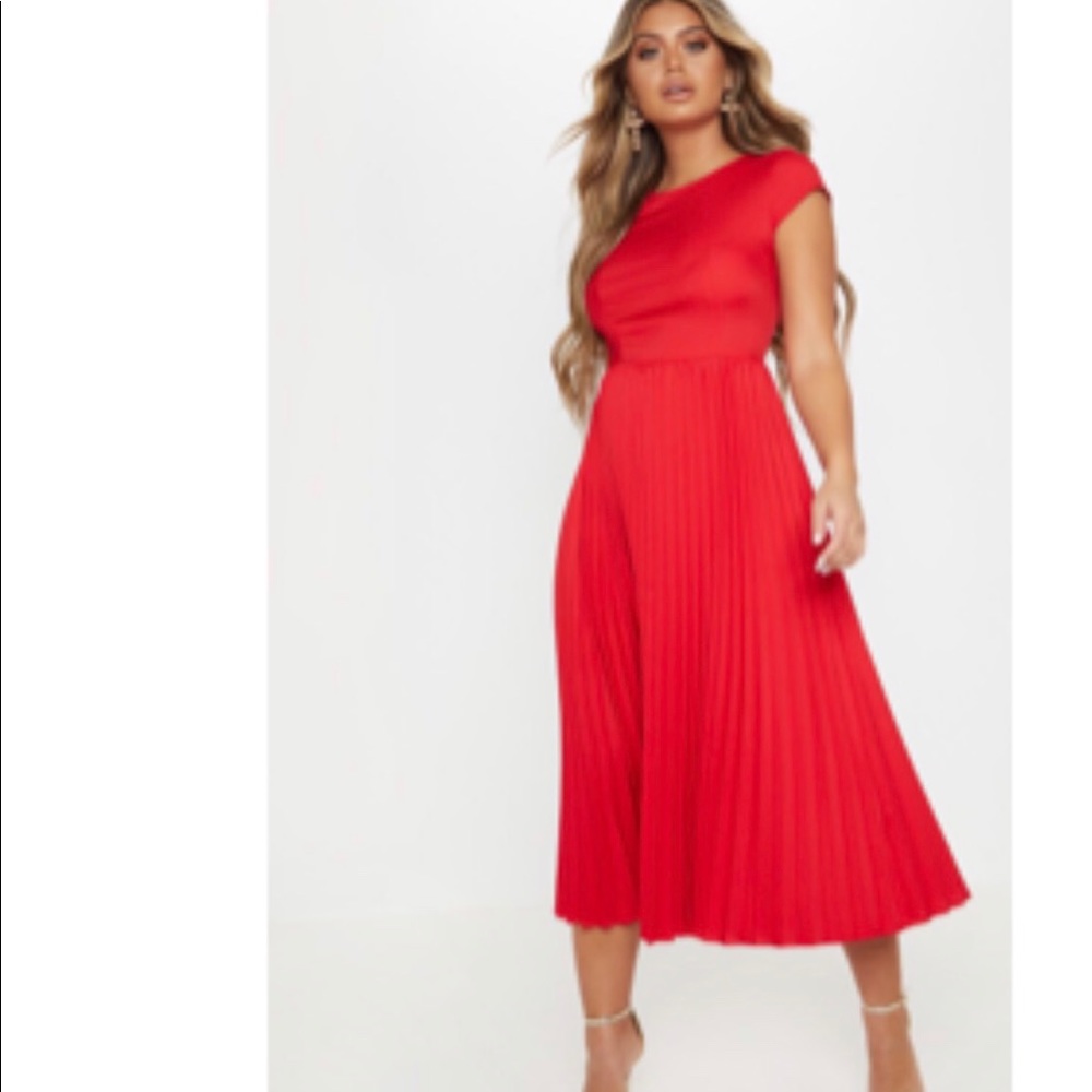 Red A-Line pleated dress